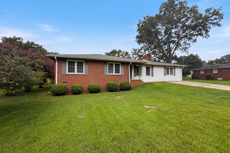 Photo 18 of 20 of 3293 Bright Star Rd, Douglasville, GA
