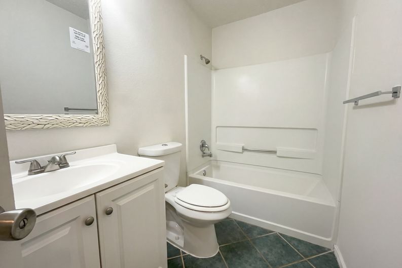 Photo 15 of 16 of 3741 Candlebluff Dr, San Antonio, TX