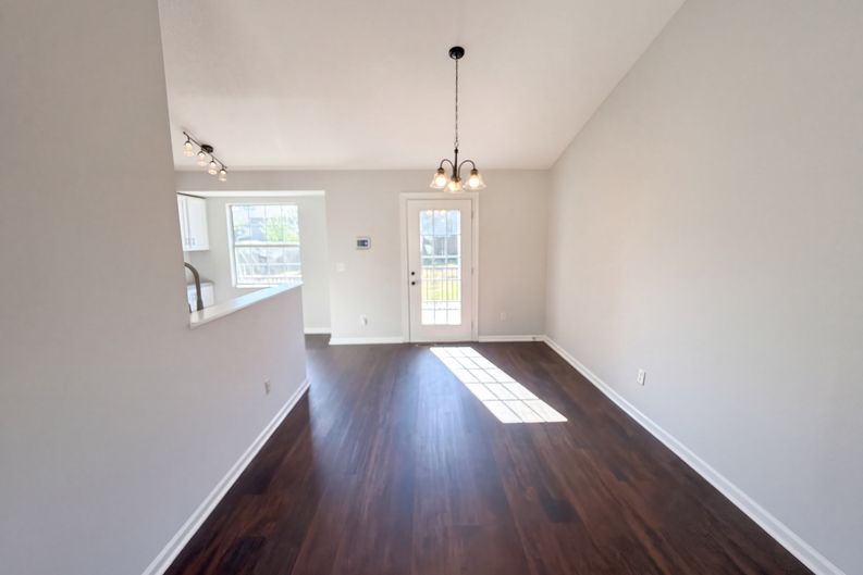 Photo 10 of 49 of 171 Cherry Grove Dr, West Columbia, SC