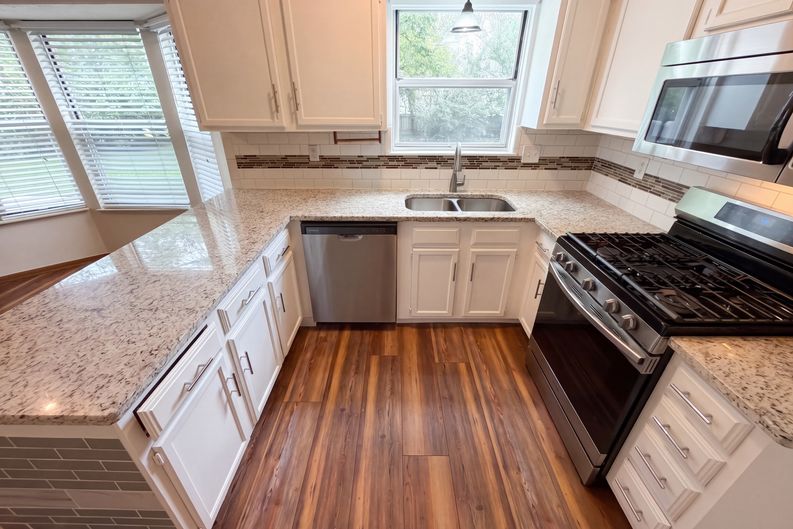 Photo 9 of 32 of 5357 Carina Ct, Hilliard, OH