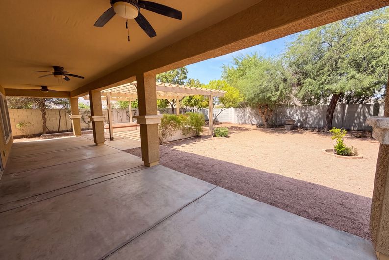 Photo 35 of 39 of 7428 S 15th Dr, Phoenix, AZ