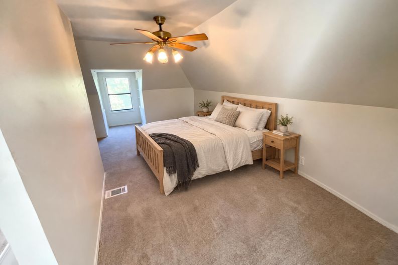 Photo 11 of 15 of 323 W 7th St, Chandler, OK