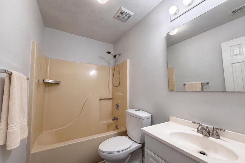Photo 15 of 17 of 2577 Previs Rd, Fayetteville, NC