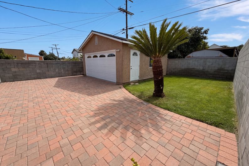Photo 29 of 30 of 6303 Eileen Ave, Los Angeles, CA