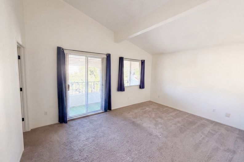 Photo 13 of 21 of 7318 Villa Del Sol Ln, Citrus Heights, CA