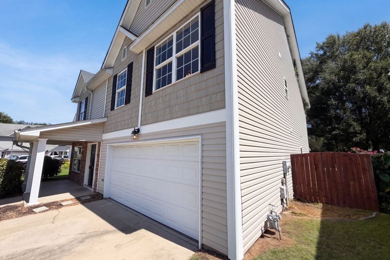 Photo 5 of 34 of 126 Red Pine Dr, Lexington, SC