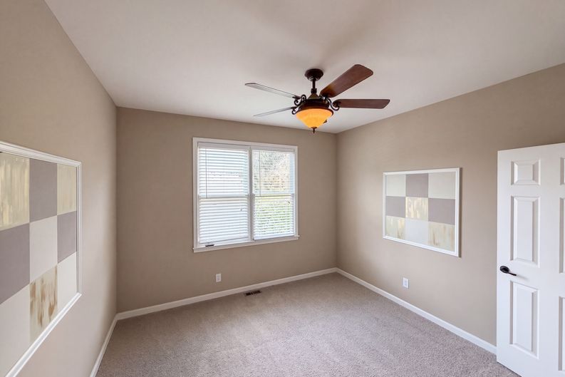 Photo 20 of 74 of 7047 Tree House Way, Flowery Branch, GA
