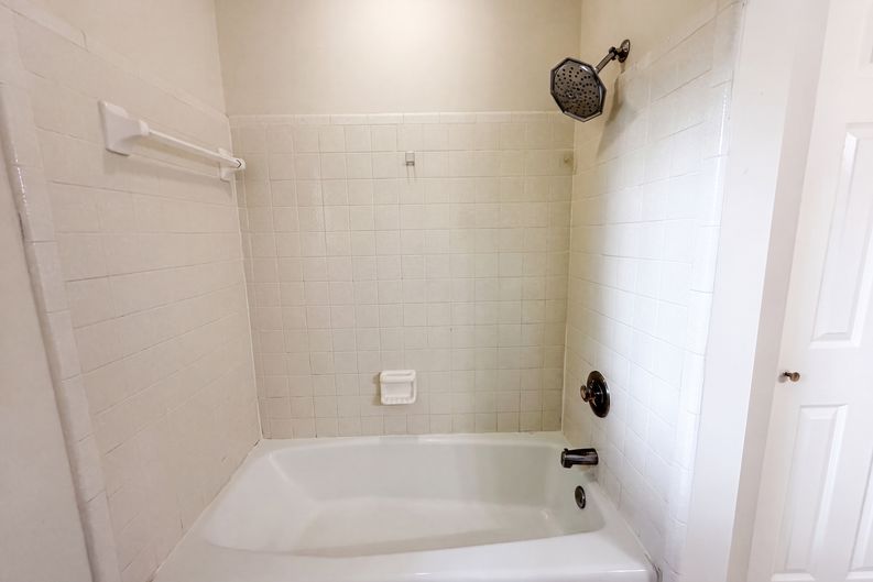 Photo 16 of 21 of 6854 Holly Hill Rd, Melrose, FL