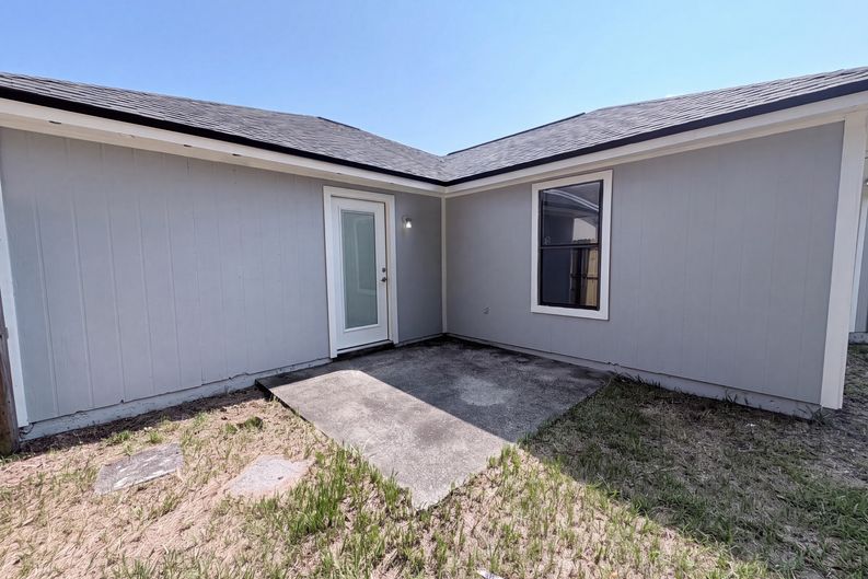 Photo 16 of 17 of 1708 Ashwood Cir, Middleburg, FL