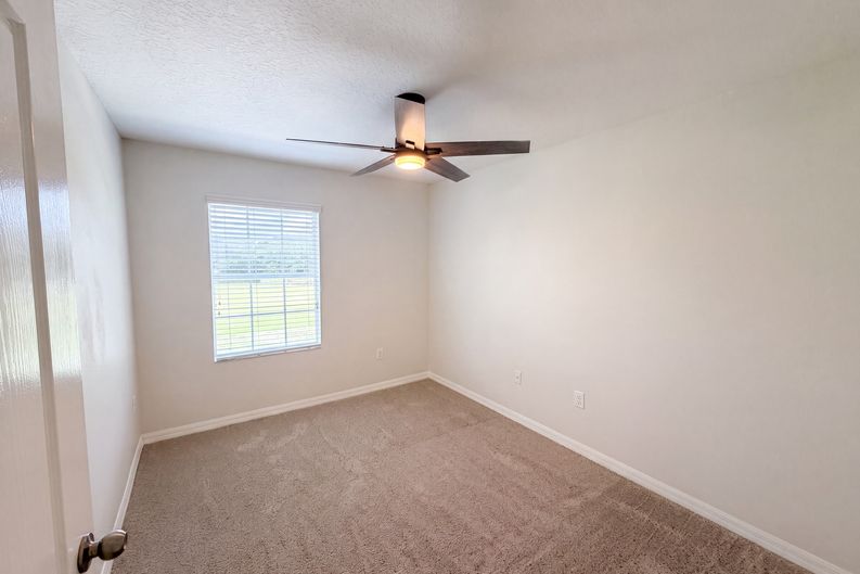 Photo 15 of 33 of 13717 Rosette Rd, Hudson, FL