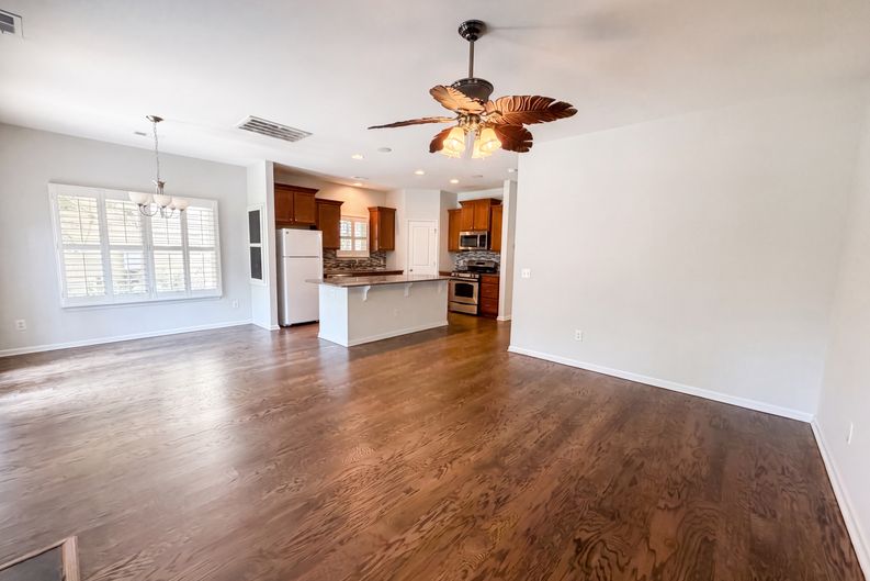 Photo 7 of 23 of 195 Lotz Dr, Summerville, SC
