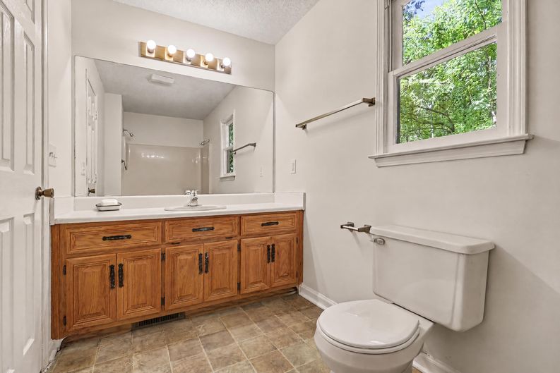 Photo 6 of 18 of 241 Moss Cove Rd, Blairsville, GA