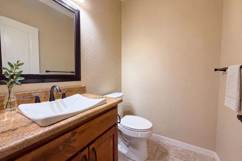 Photo 15 of 23 of 197 Vintage Ranch Cir, La Vernia, TX