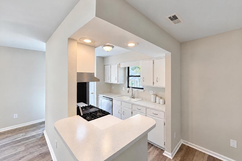 Photo 6 of 22 of 10005 Santa Fe Ln, Mint Hill, NC