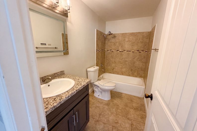 Photo 16 of 18 of 16515 Rosemary Dr, Fontana, CA