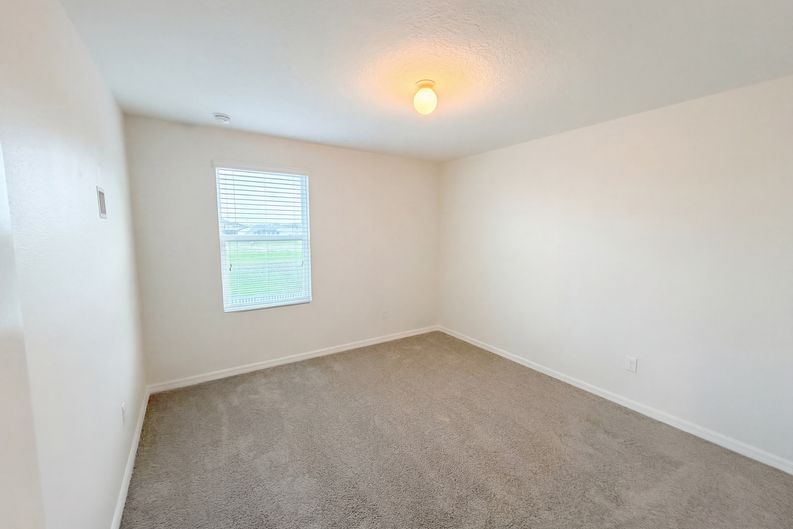 Photo 19 of 34 of 35687 Hillbrook Ave, Zephyrhills, FL