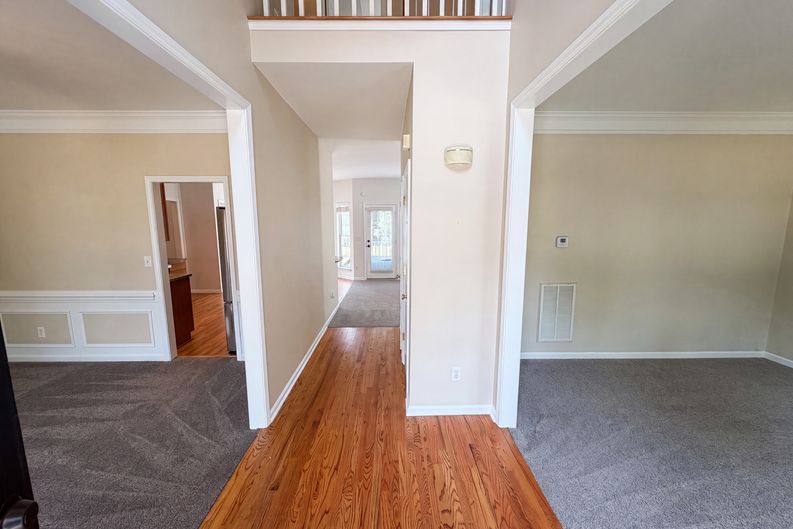 Photo 6 of 30 of 2318 Phlox Ct, Charlotte, NC