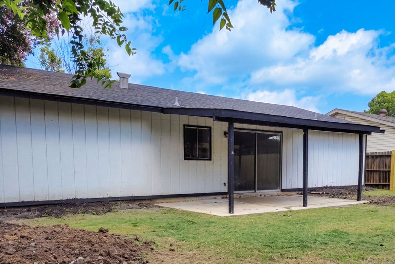 Photo 16 of 17 of 2906 Keslake St, San Antonio, TX
