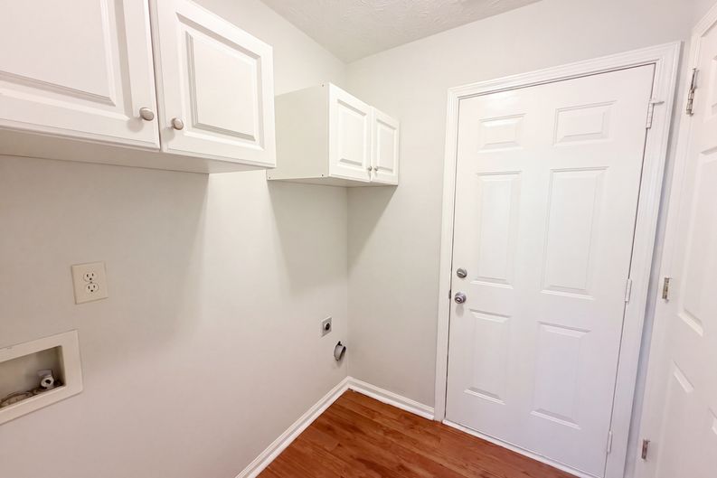 Photo 28 of 35 of 1396 Bramlett Forest Ct, Lawrenceville, GA