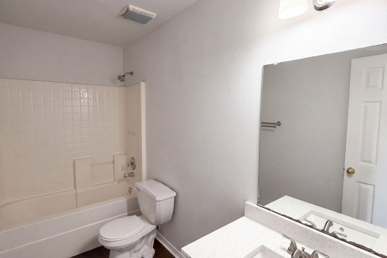 Photo 15 of 22 of 2220 Sumac Dr, Little Elm, TX