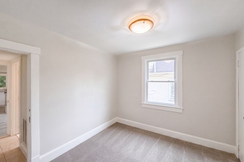 Photo 8 of 21 of 7405 Flower Ave, Takoma Park, MD