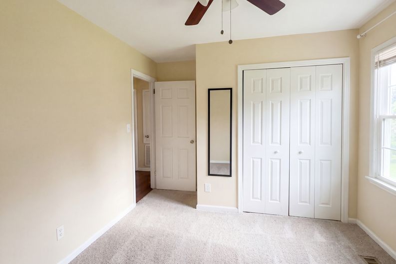 Photo 16 of 22 of 1808 Dailey Ter NW, Huntsville, AL