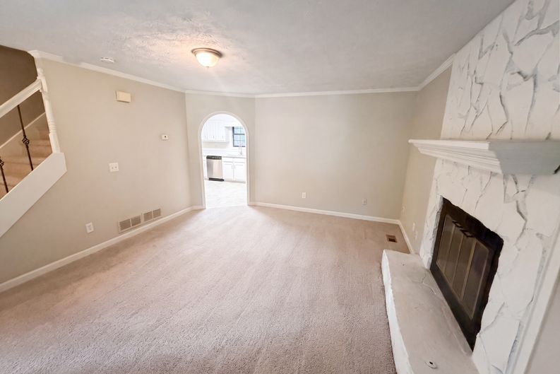 Photo 7 of 24 of 4628 Sapling Ct, Douglasville, GA