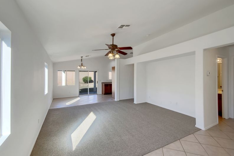Photo 10 of 19 of 9728 E Kiva Ave, Mesa, AZ