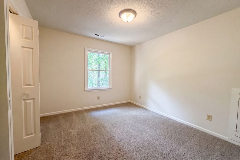 Photo 11 of 20 of 1711 Hickory Ridge Rd, Rock Hill, SC