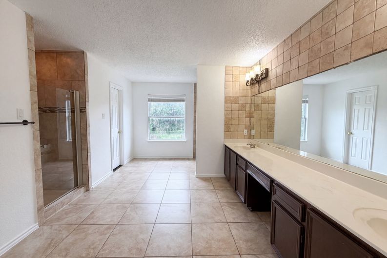 Photo 11 of 19 of 1301 Judy Ln, Copperas Cove, TX