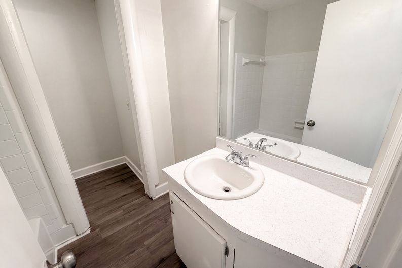Photo 10 of 23 of 1328 Baffin Bay Rd, Columbia, SC