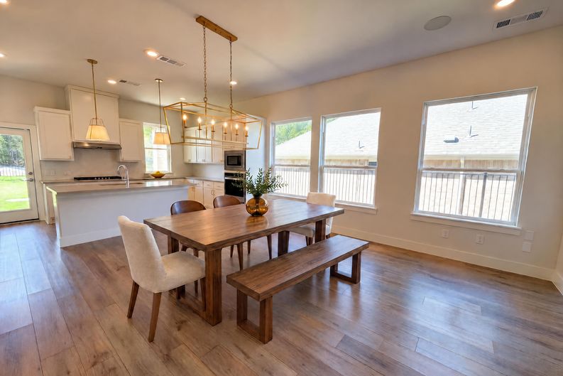 Photo 8 of 32 of 563 Torrey Pines Cir, Heath, TX