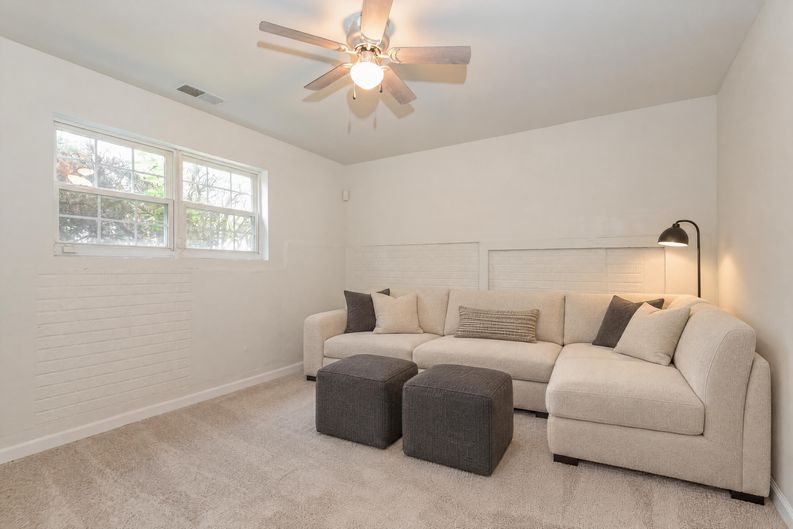 Photo 17 of 21 of 2710 Stanton Rd SE, Washington, DC