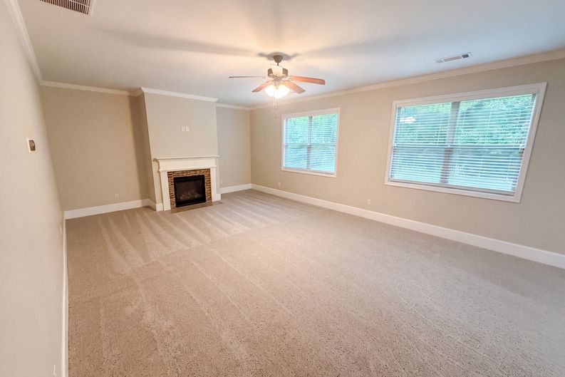 Photo 8 of 24 of 2772 Bluestone Dr SW, Atlanta, GA