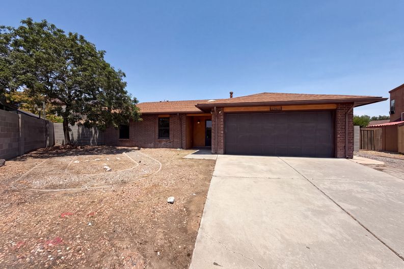 Photo 17 of 20 of 4417 Spanish Broom Ct NW, Albuquerque, NM