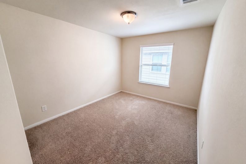 Photo 16 of 29 of 12338 Bedford Bend Dr, Humble, TX
