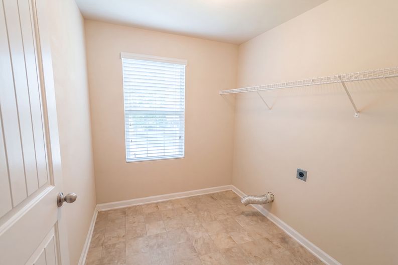 Photo 33 of 39 of 8496 Glenview St, Douglasville, GA