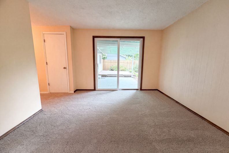 Photo 10 of 21 of 2908 NE 103rd Ave, Vancouver, WA