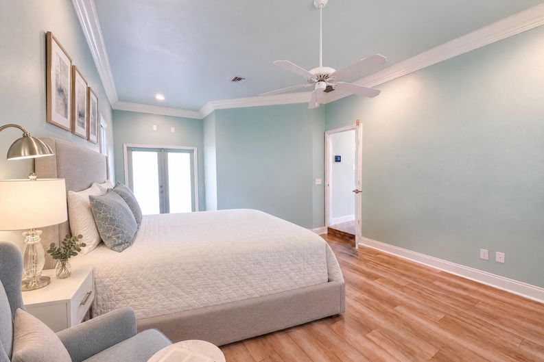 Photo 9 of 31 of 4335 SE 8th St, Ocala, FL