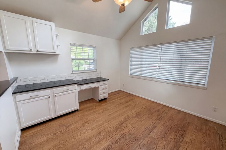 Photo 10 of 33 of 1741 S Krameria Way, Denver, CO