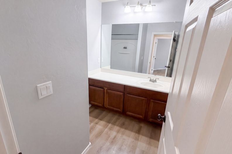 Photo 31 of 44 of 15652 W Calavar Rd, Surprise, AZ