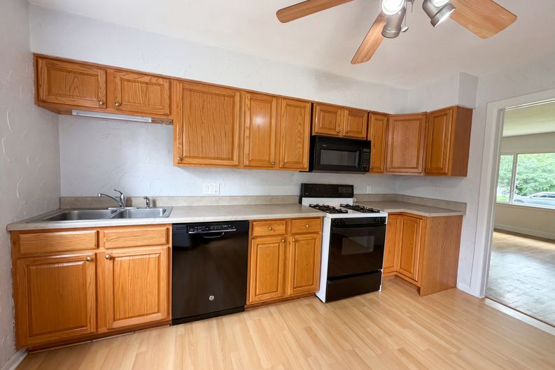 Photo 14 of 18 of 1 Winstead Pl, Florissant, MO