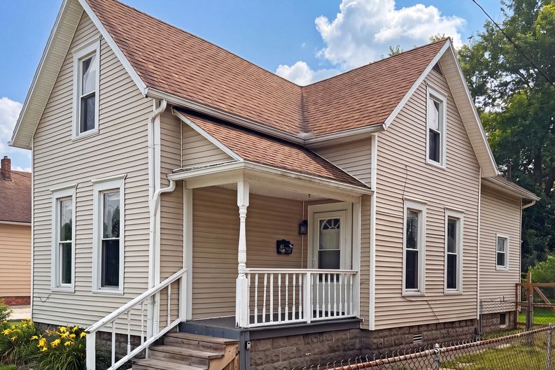 Photo 25 of 32 of 608 Howland Ave, Toledo, OH