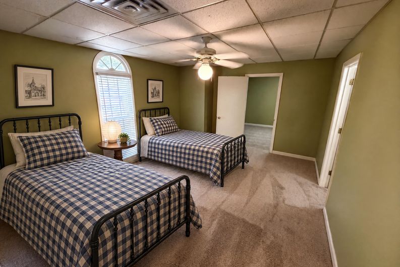 Photo 32 of 39 of 135 N Clublands Ct, Johns Creek, GA