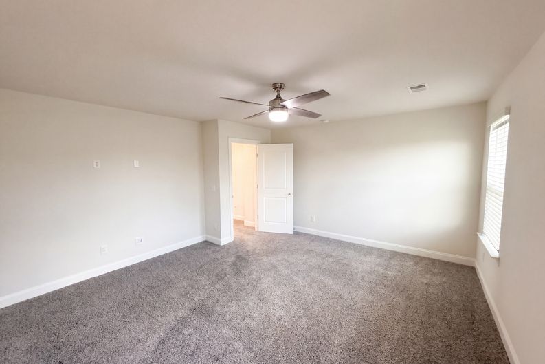 Photo 4 of 22 of 3705 Grimes Martinez Ct, Murfreesboro, TN