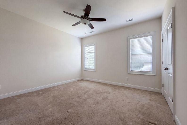 Photo 12 of 37 of 205 Avocet Ln, Clayton, NC