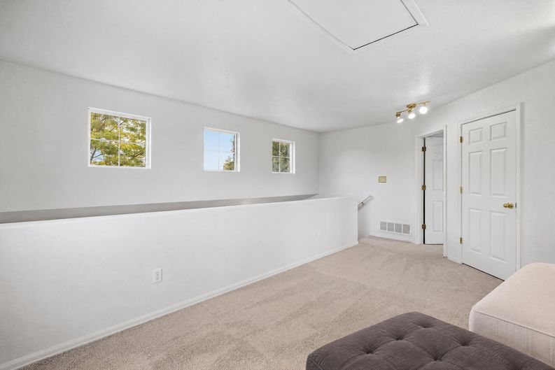 Photo 14 of 26 of 6148 Scottsbluff Dr, Colorado Springs, CO