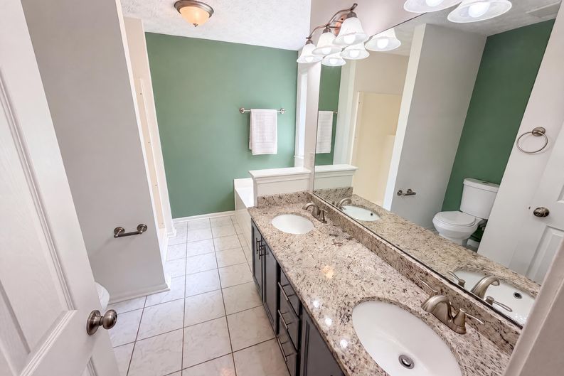 Photo 12 of 23 of 59 Paradise Cir, Douglasville, GA