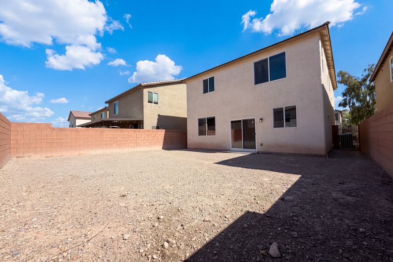 Photo 5 of 23 of 6472 Haypress Ct, Las Vegas, NV