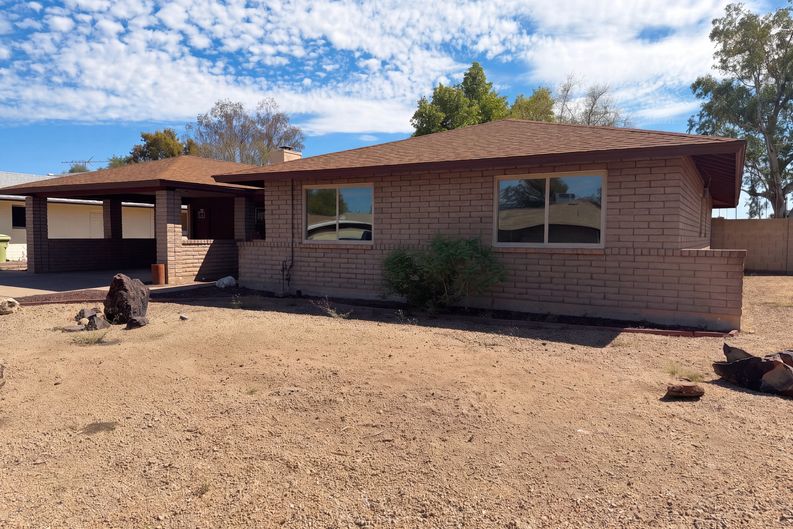 Photo 6 of 35 of 8301 N 47th Dr, Glendale, AZ